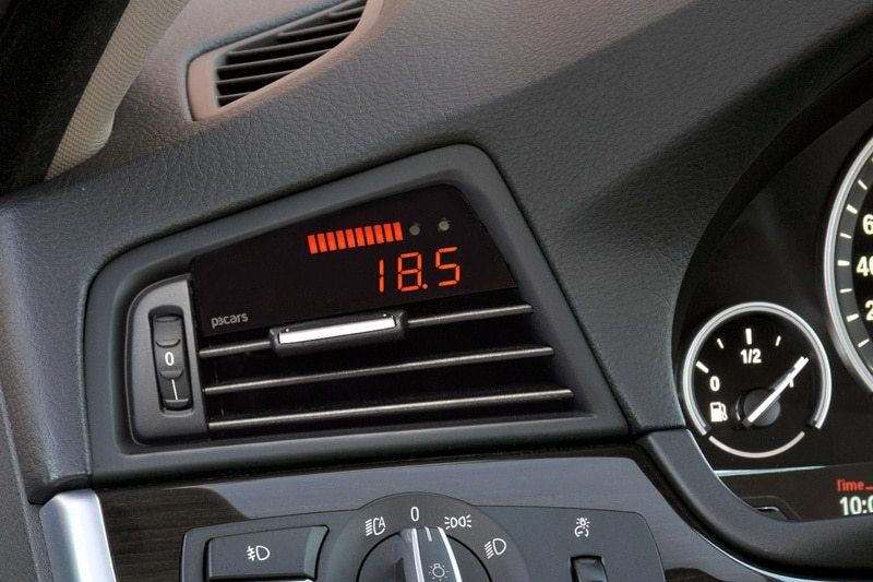 P3 Multi Gauge BMW 5-Series (F10/F11) Multi-Function Digital Display WITH VENT