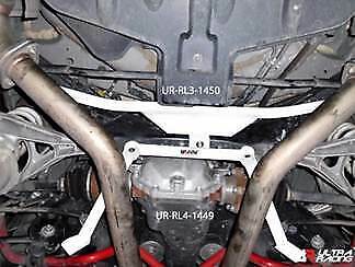 Ultra Racing Rear Lower 'W' Brace (4-Point) for Nissan 370Z 3.5 RL4-1449