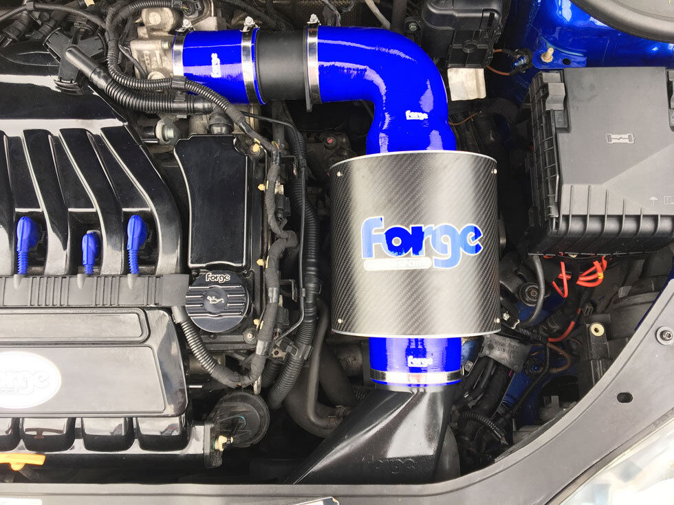 Forge Motorsport VW Golf Mk5 R32 RED Cold Air Intake / Induction Kit FMIND5R32